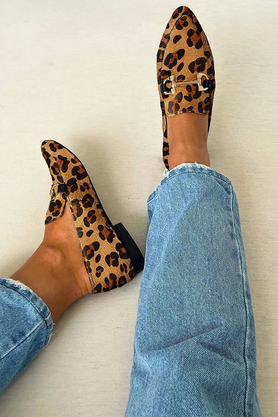 Eliana | Loafer With Metalic Detail